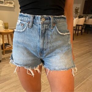 Abercrombie distressed curve love mom shorts. Size 26.